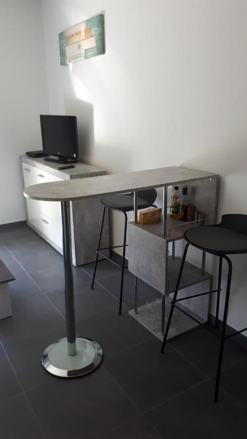 Charmant Studio Dans Residence Neuve Et Calme Amantea Exterior foto